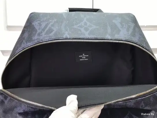 VUITTON BACKPACK DISCOVERY LOUIS PM 0523
